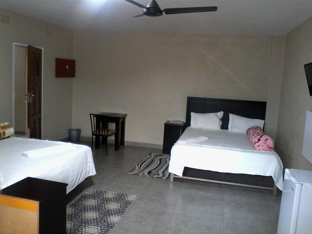 Chisam Guest Lodge Pty Ltd Johannesburg Oda fotoğraf