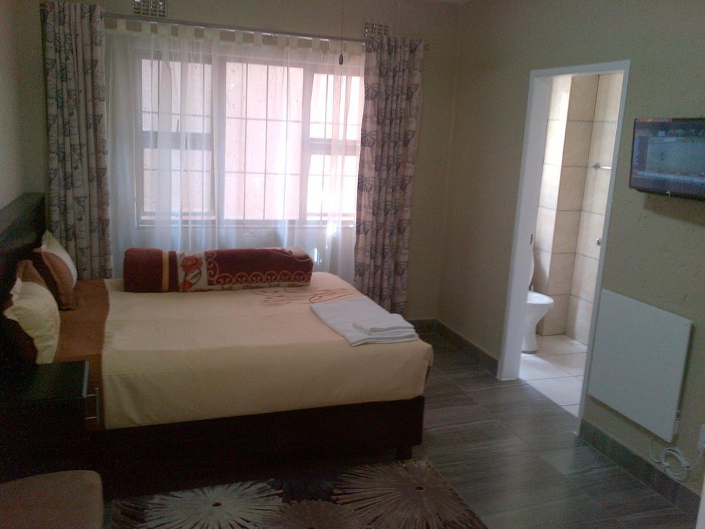 Chisam Guest Lodge Pty Ltd Johannesburg Oda fotoğraf