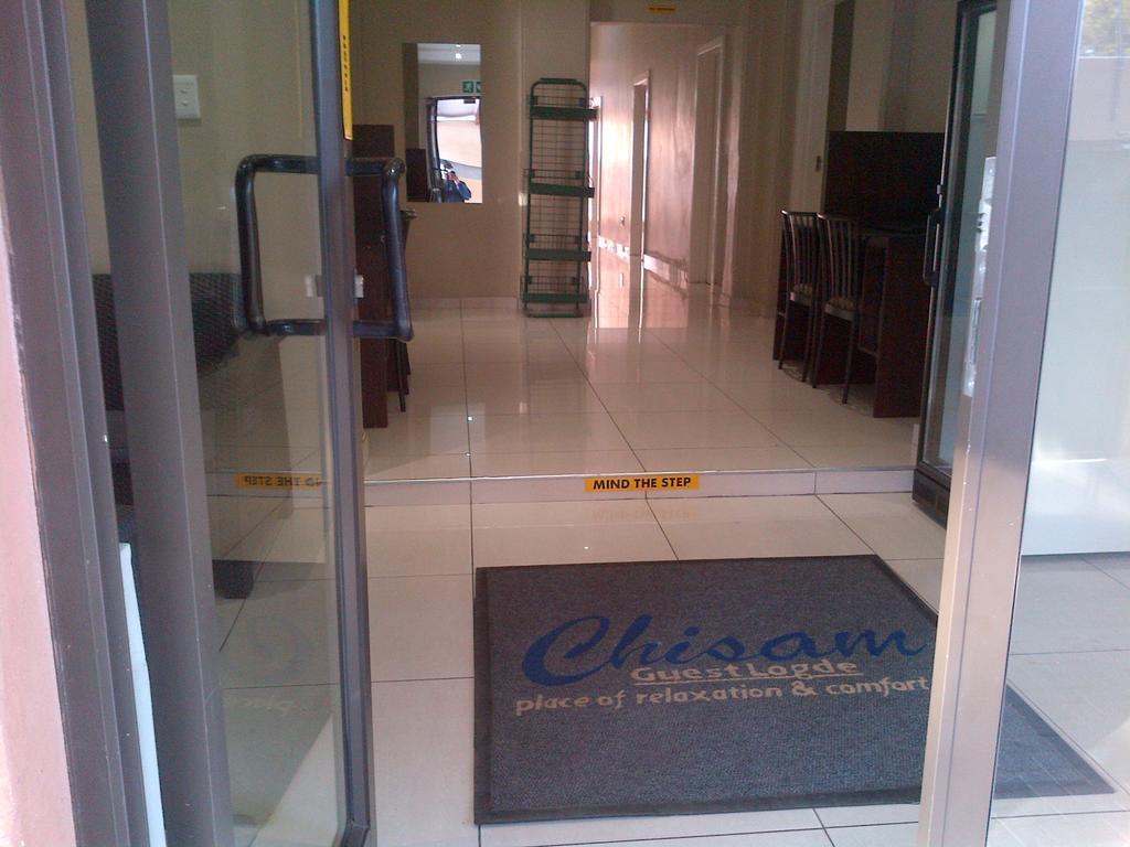 Chisam Guest Lodge Pty Ltd Johannesburg Dış mekan fotoğraf