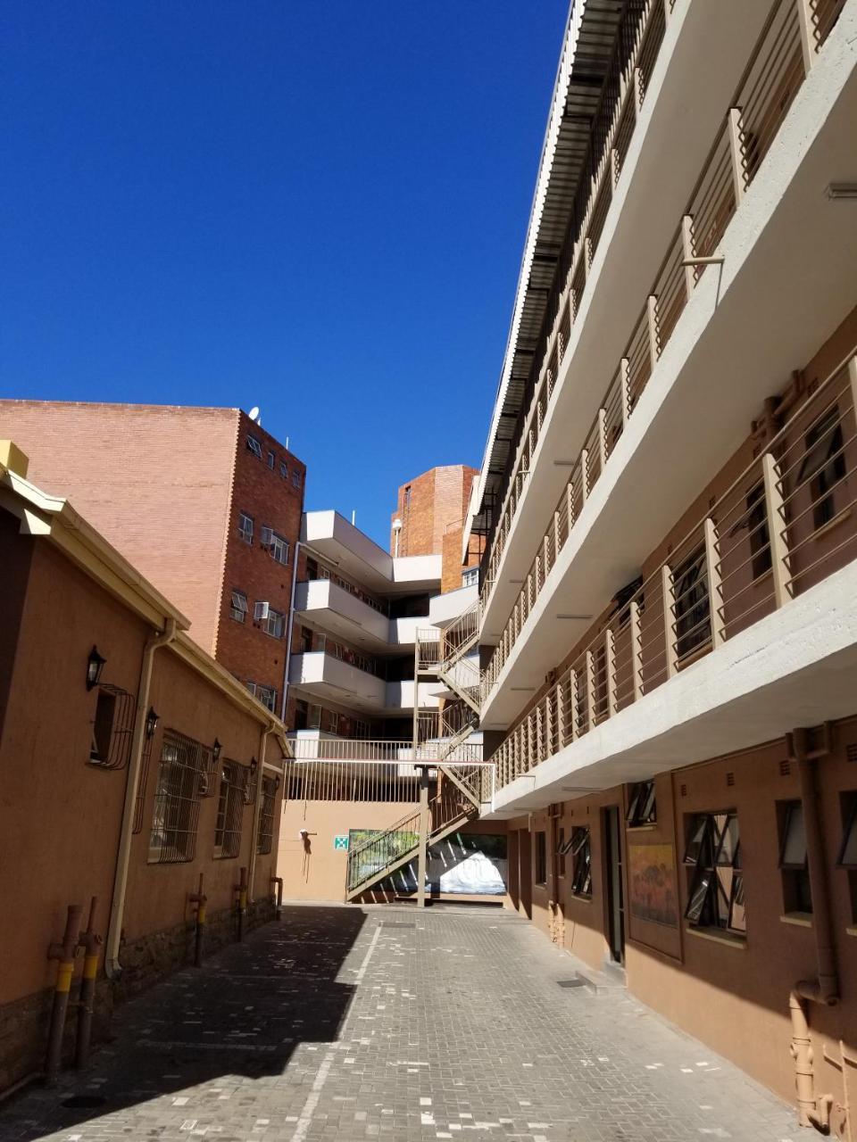 Chisam Guest Lodge Pty Ltd Johannesburg Dış mekan fotoğraf
